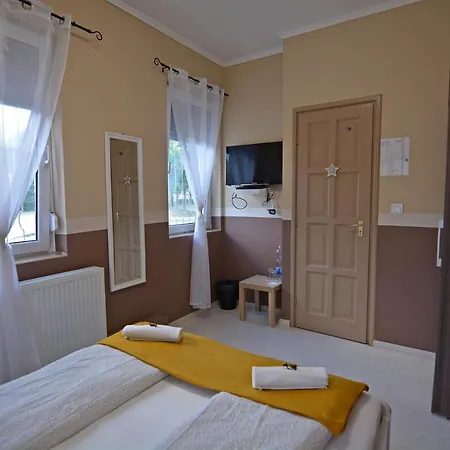 Bed and Breakfast Rose Gold Panzio Makó