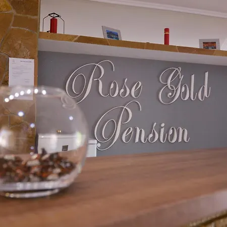Rose Gold Panzio Bed & Breakfast Mako