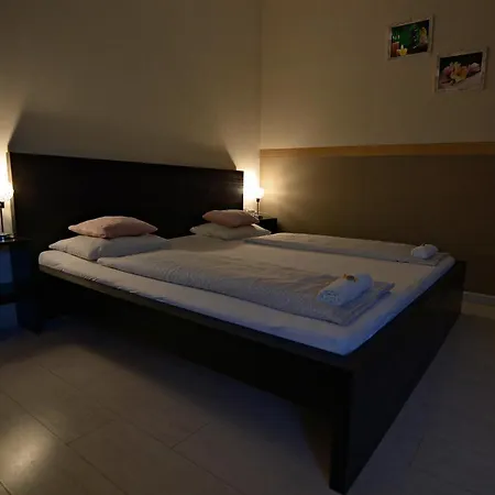 Bed & Breakfast Rose Gold Panzio *