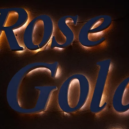 Bed & Breakfast Rose Gold Panzio Mako